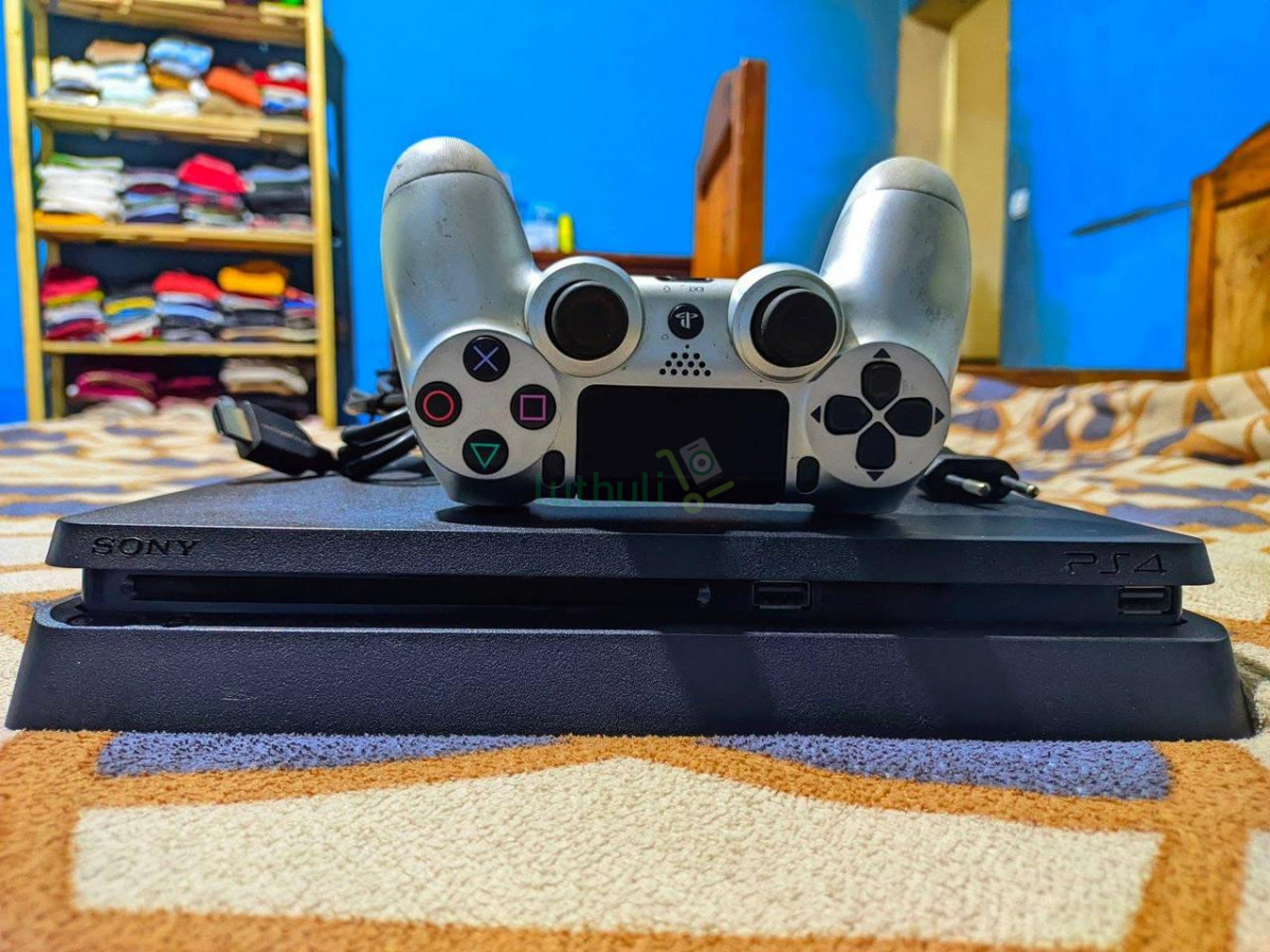 Playstation 4 slim 500GB Playstation 4 slim 500GB